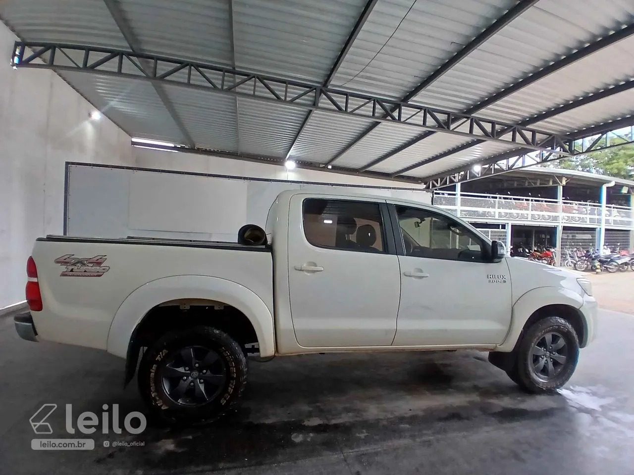 TOYOTA HILUX CD4X4 SRV 2013/2014 - Imagem 33
