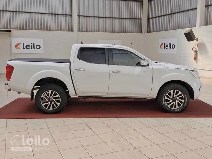 NISSAN FRONTIER XE 4X4 2021/2021 - Imagem 27